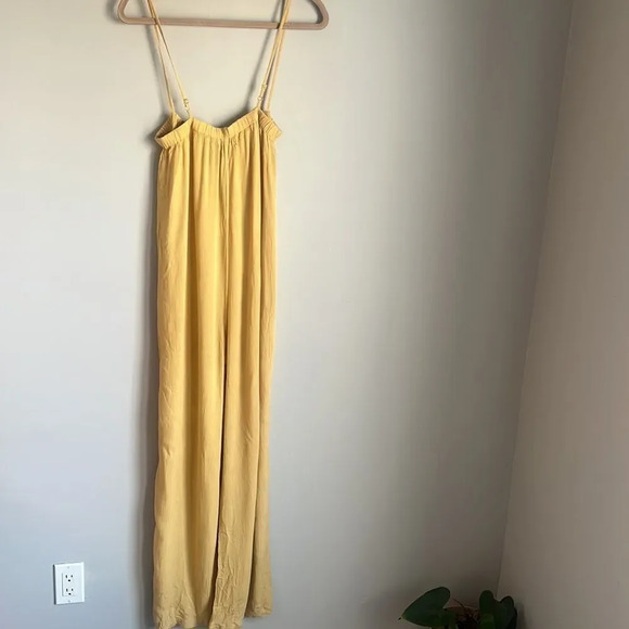 NEW we wore what wide leg pull on jumpsuit - Picture 3 of 13